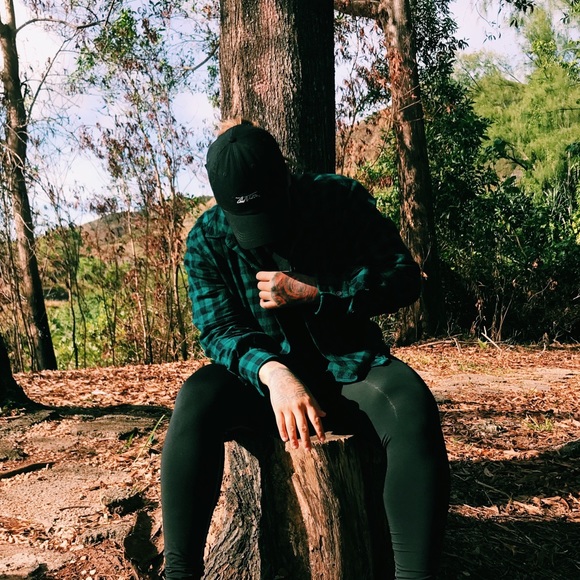 Meet your Posher, Colleen - Picture 1 of 1